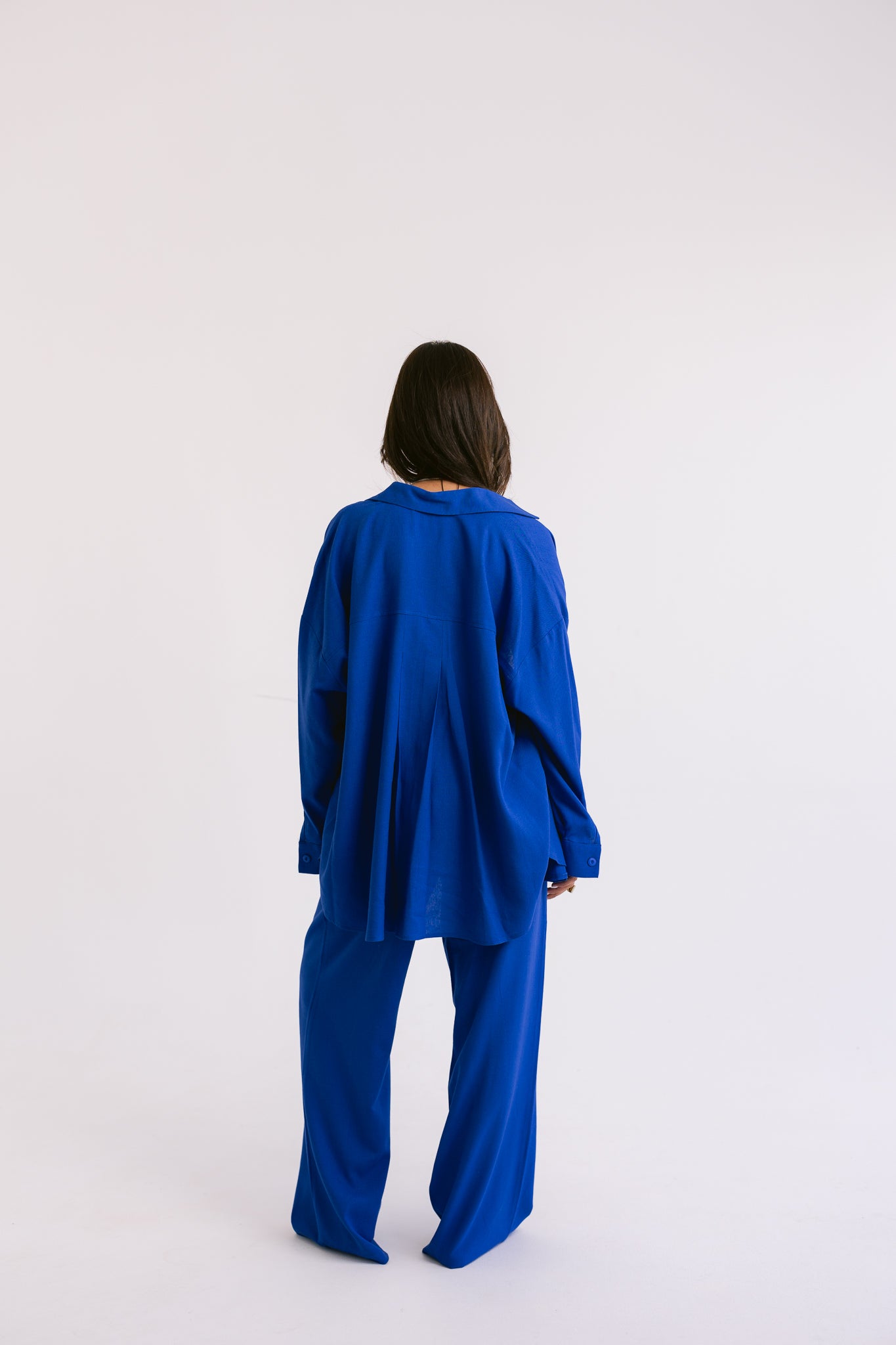 Flowing Linen Shirt - Electric Blue